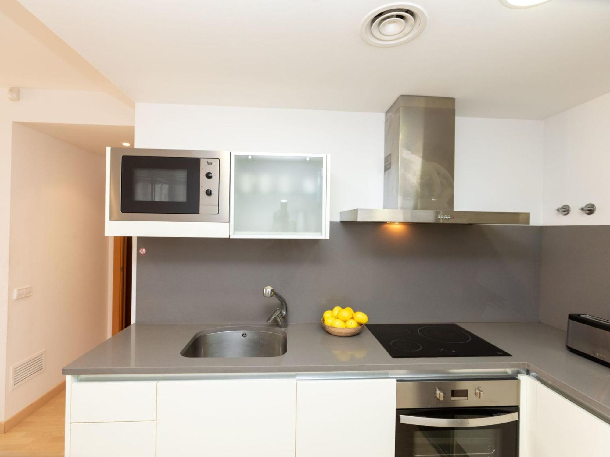 קולרה Apartment Escorxador By Interhome מראה חיצוני תמונה